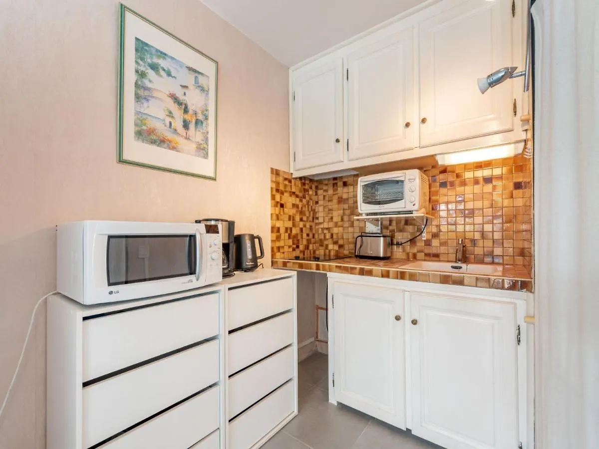 Studio De La Plage-4 By Interhome Cavalaire-sur-Mer