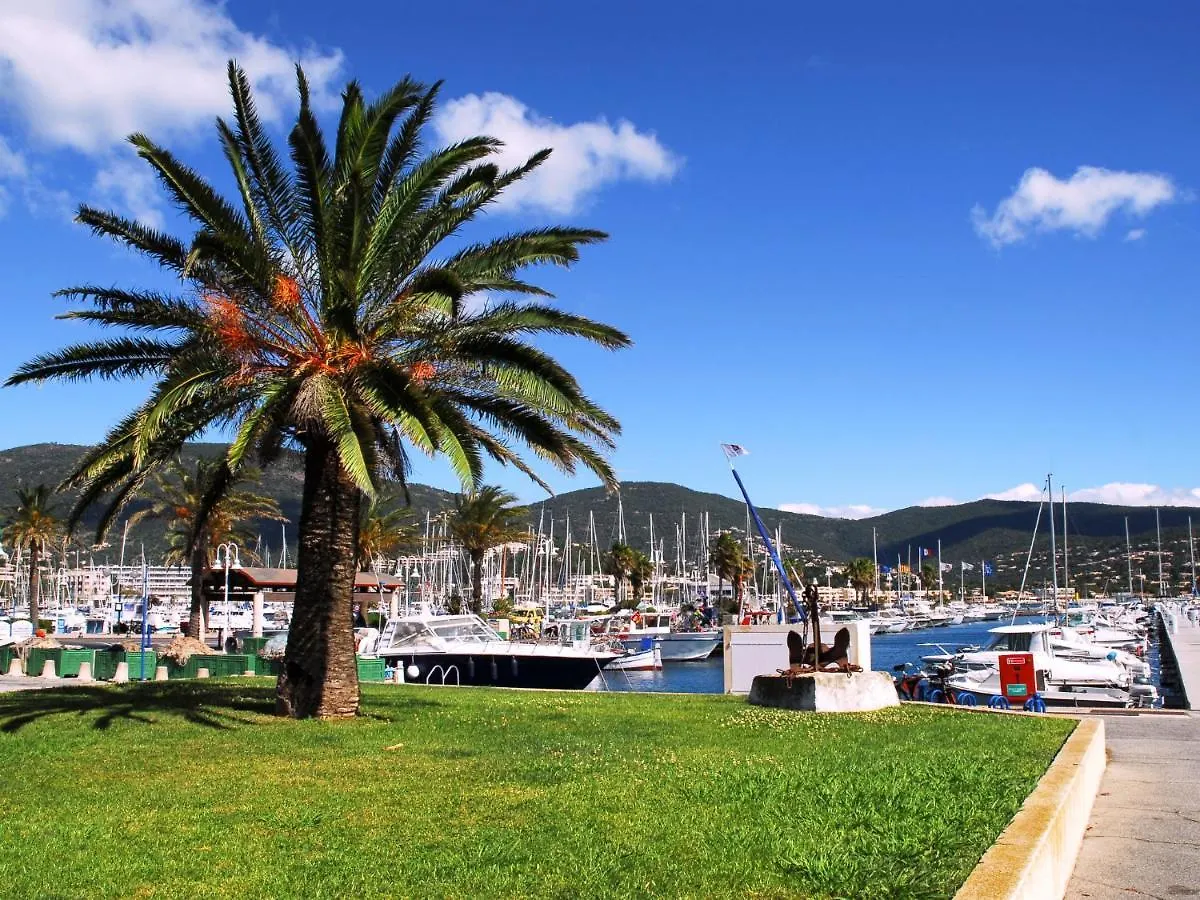 Studio De La Plage-4 By Interhome Cavalaire-sur-Mer